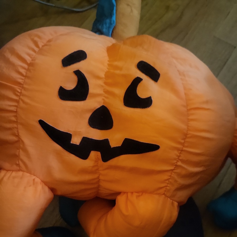 VTG parachute Pumpkin jack O Lantern plush